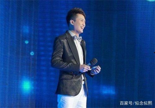 娱乐吃瓜君男主持是谁扮演的